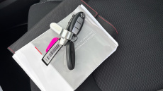 Nissan Qashqai 1.3 DiG-T N-Connecta 5dr [Glass Roof Pack] Petrol Hatchback